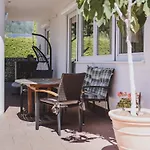 Διαμέρισμα Lakeside Plattner By We Rent, Summercard Included