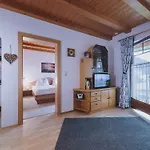 Lakeside Plattner By We Rent, Summercard Included