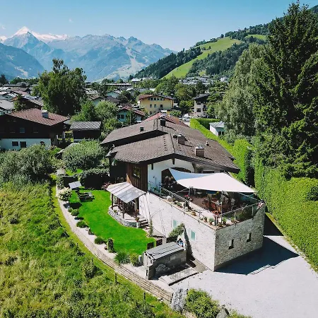 Lakeside Plattner By We Rent, Summercard Included Apartmán *