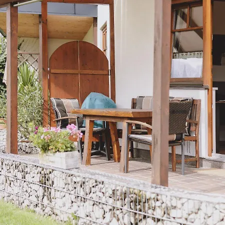 Lakeside Plattner By We Rent Appartement