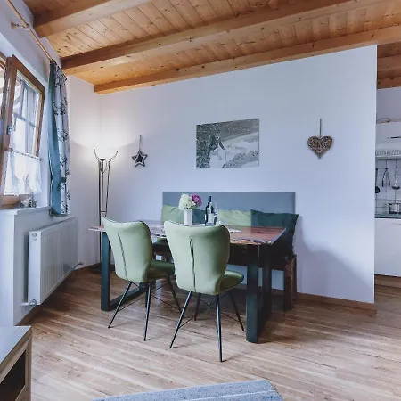 Lakeside Plattner By We Rent, Summercard Included Apartmán