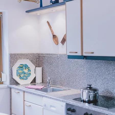 Lakeside Plattner By We Rent, Summercard Included Apartmán *