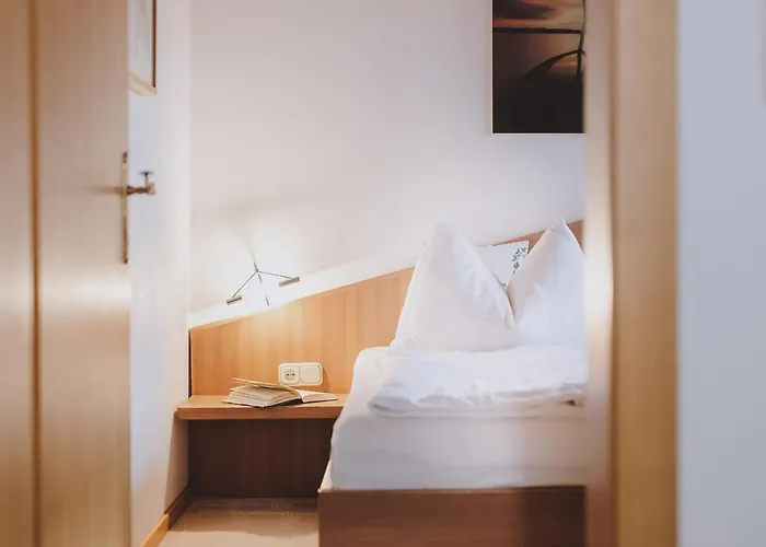 Lakeside Plattner By We Rent, Summercard Included 젤암제